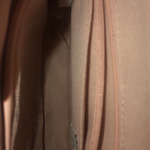 Purses 👛 - Picture 4 of 4